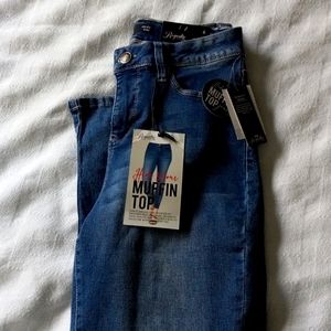 Royalty For Me High-Rise Dark Wash Jeans, Size 6 Regular NEW WITH TAGS